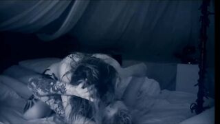 Italia shore video hot