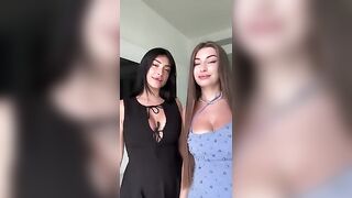 SIamo cugine è ovvio che siamo troie