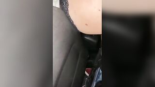 Io che te lo succhio e qualcuno che mi scopa da dietro che bello