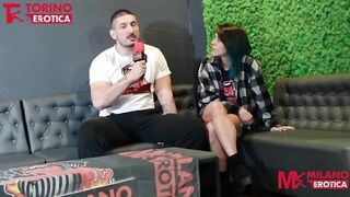 Intervista prima della scena completa TRE PORCELLINI AL PRIVÈ