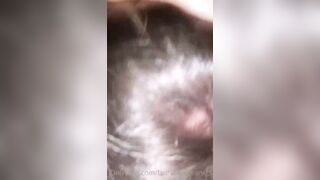 Tettona italiana si fa inculare in auto dal suo ragazzo OF