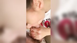 Bello il mio pisellone fammelo succhiare tutto