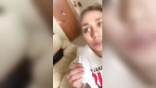 Bello il mio pisellone fammelo succhiare tutto