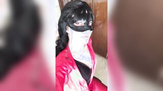 Melania mostra le tettine