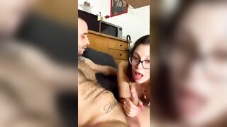 Tutto in gola lo prende la zoccola