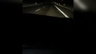 Marcella trans si fa segare fa amico in macchina