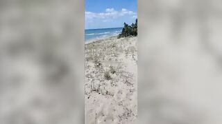 Al mare con la moglie del cornuto