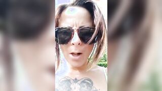 Giulia toscana pompino ed esibizionismo al parchetto