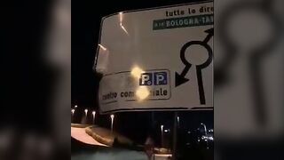 Viaggio in tutta italiana solo per prendere cazzi