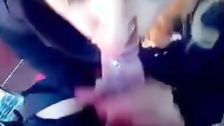 Pompino Milf romana che lo succhia a studente