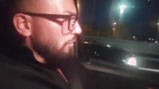 Guidare in autostrada e godersi un bel pompino