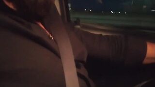 Guidare in autostrada e godersi un bel pompino