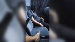 Trans si sega in autobus con sconosciuto