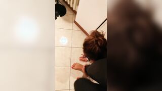 La mia cagnetta al guinzaglio