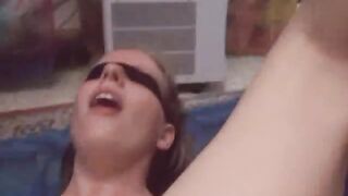 Milf milanese inculata a un festino privato