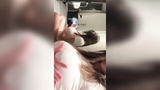 Teen italiana 18 enne con tette naturali enormi