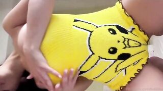 Ragazza 18 enne con tette enormi naturali of