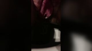 Ditalino moglie in bagno