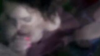 Ve lo succhio a tutti e due che ne dite?