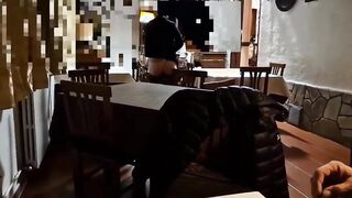 Dai che c'è gente - Moglie palpata al ristorante