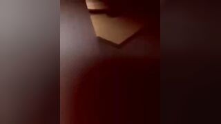 Biondona con grosso culo e tettona scopata da amico