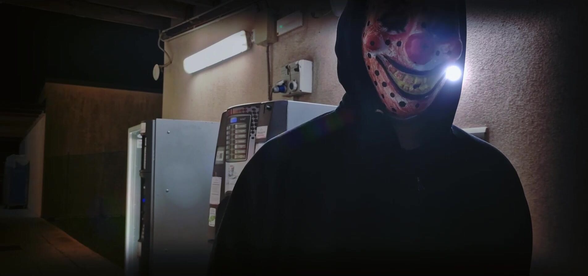 Clown horror squirt - yourlovedaddy_of & jaydensnake