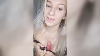 Il tuo cazzo duro tra le mie cosce