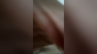 Dovevi rilassarti e non dovevi nemmeno riprendere - Pompino con ingoio fidanzata