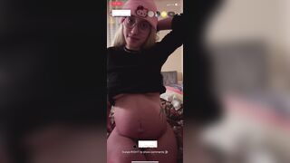 No ancora il latte non è arrivato - Teen italiana incinta OF