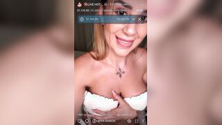 Giulia bionda italiana tettona fica diretta OF New