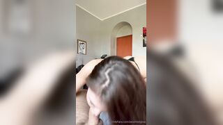 Pompino fidanzata con sborrata in gola Pov