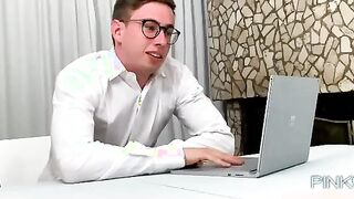 Casting Korinha scopata da nerd