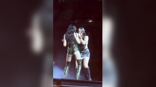 Elodie e Gaia  in concerto gran gnocche