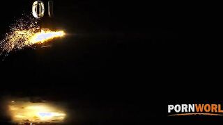 Martina Smeraldi threesome interraziale MMF