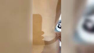 La jacuzzi non funziona ma il cazzo del tecnico dell'hotel funziona benissimo