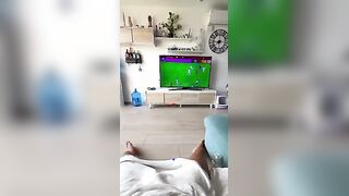 Mi son rifatta le tette e tu ancora non le hai usate