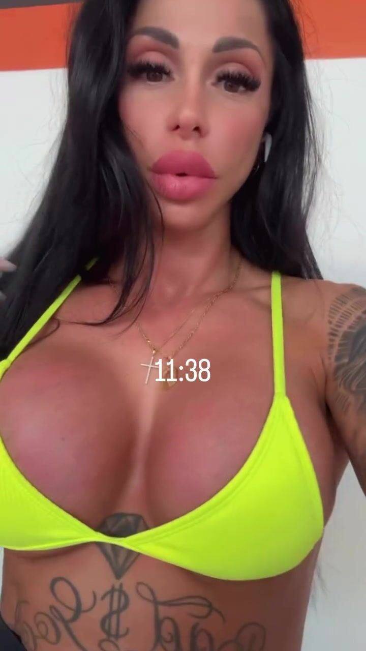 Denise Buranello tettona Pescara