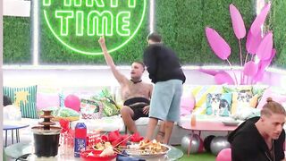 Jasmin Salvati sesso in Tv