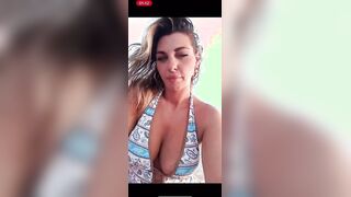 In romagna si sta bene - Alla Milf scappa fuori la tette