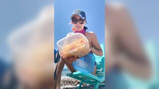 Linda Stabilini in bikini tiktok