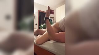 Urla di piacere della mia compagna