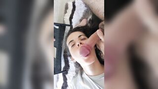 Fidanzata che fa un pompino speciale POV