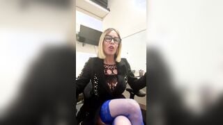 Emanuela Botto - Siete duri come i miei caapezzoli maiali OF New