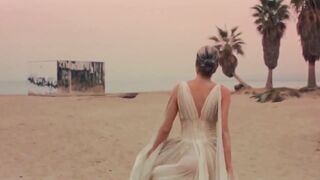 Elodie scene porno da Gioco pericoloso