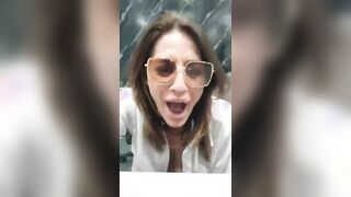 Selene1975 scopa con l'elettricista in ufficio