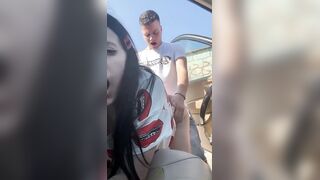 Sesso con fidanzata italiana sul sedile della macchina