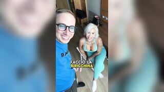 In compagnia di Kimberly gran fica social