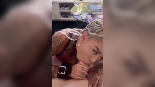 Kim bionda tettona gran pompinara OF