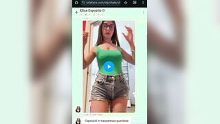 Elisa Espesito capezzoli of