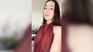 Martina con qualche chiletto di troppo